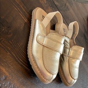 little feet that walk the earth shoes